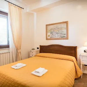 Al Pian D'assisi Asís